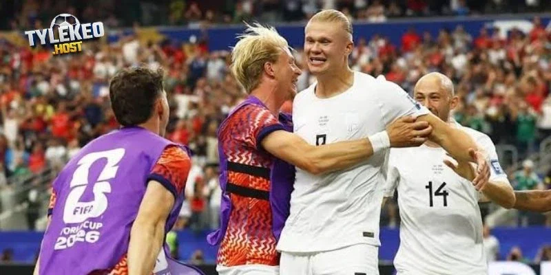 Xét về đội hình ra sân 2 nước Na Uy và Brazil