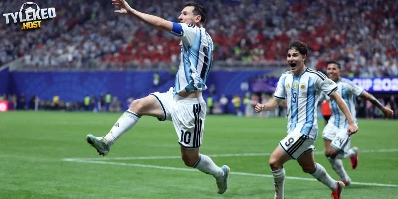 Sơ đồ ra sân của tuyển Thuỵ Sĩ và Argentina